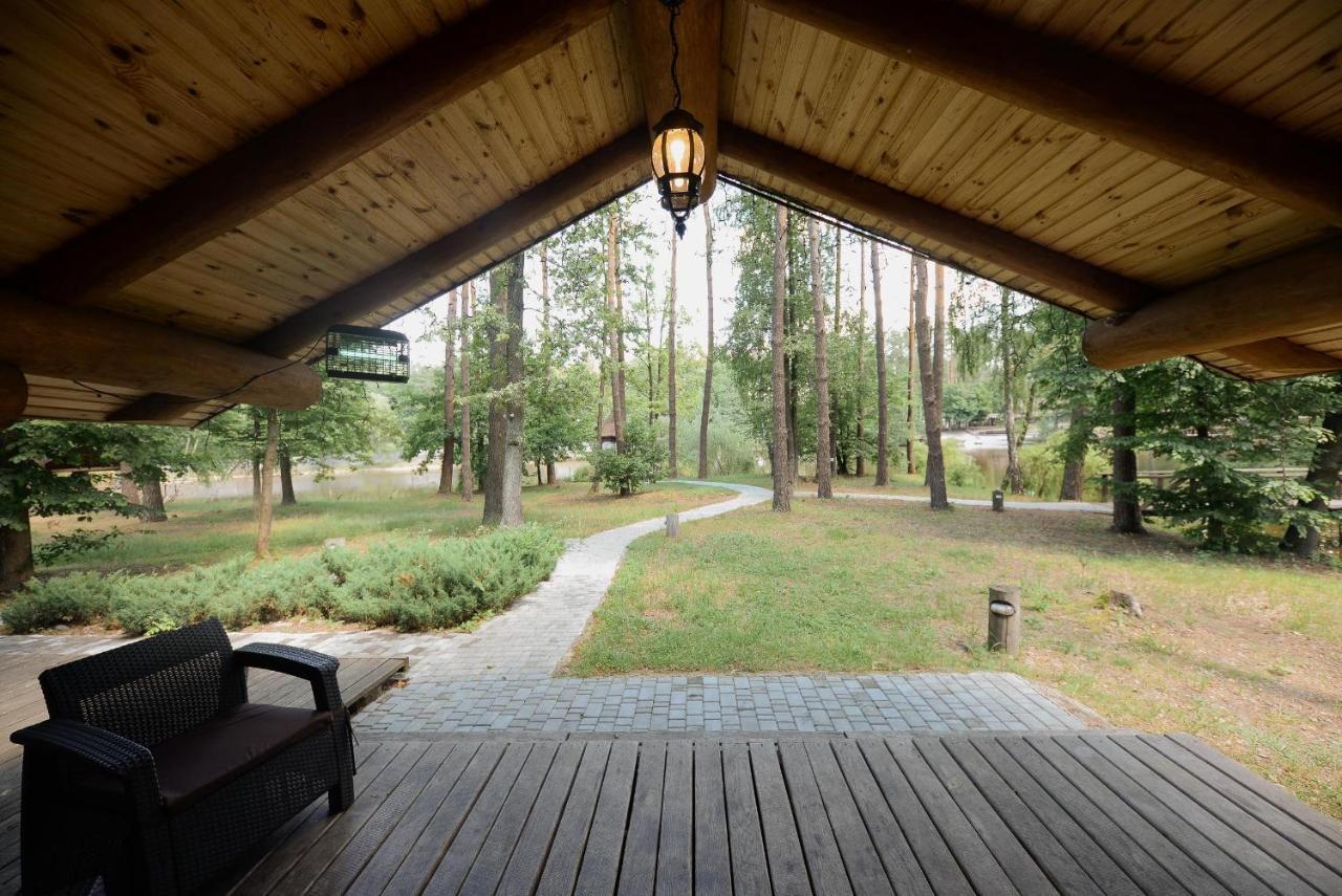 Resort Stariy Prud Pylypovychi Екстериор снимка
