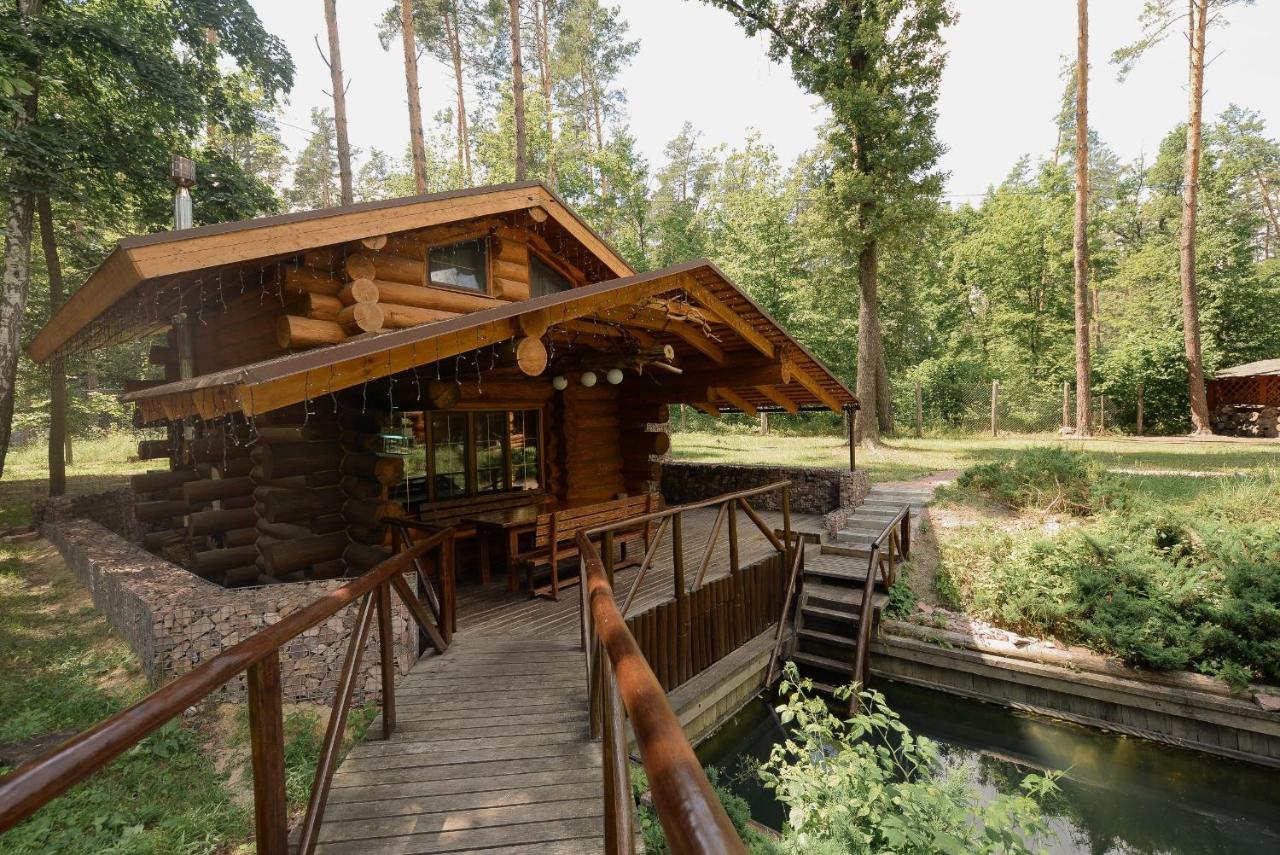 Resort Stariy Prud Pylypovychi Екстериор снимка