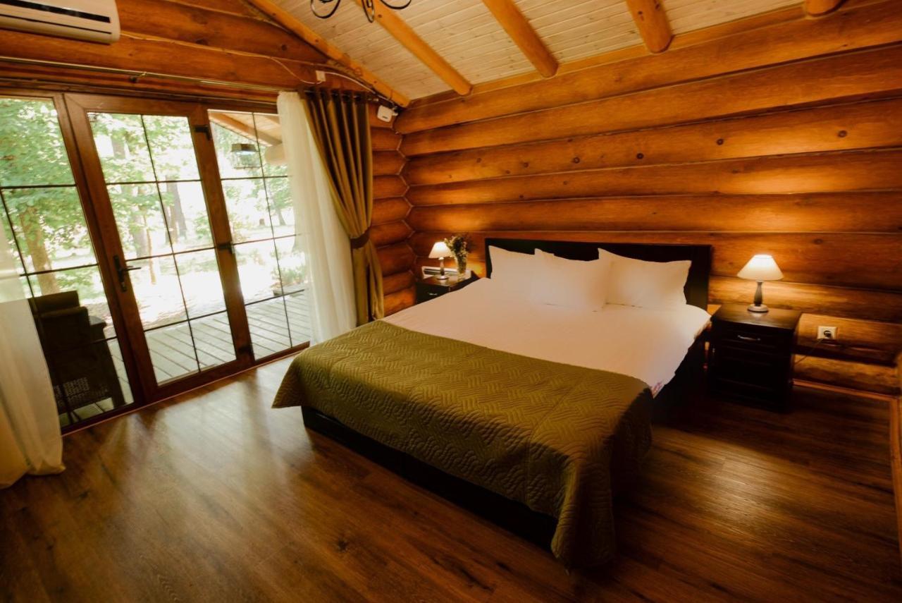 Resort Stariy Prud Pylypovychi Екстериор снимка