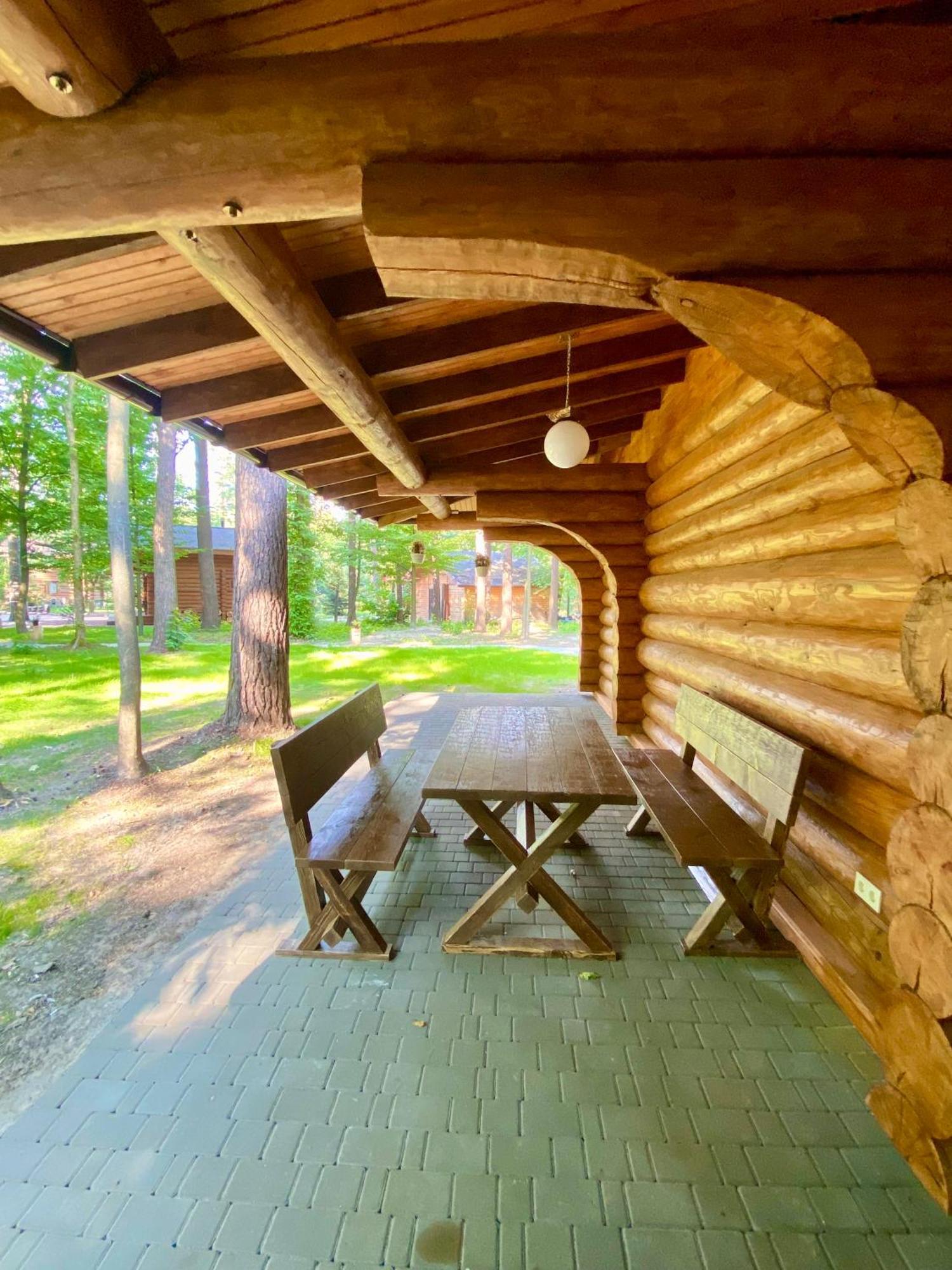 Resort Stariy Prud Pylypovychi Екстериор снимка
